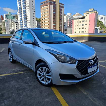 HYUNDAI HB20 1.6 COMFORT PLUS 16V FLEX 4P AUTOMÁTICO HYUNDAI HB20 1.6 COMFORT PLUS 16V FLEX 4P AUTOMÁTICO